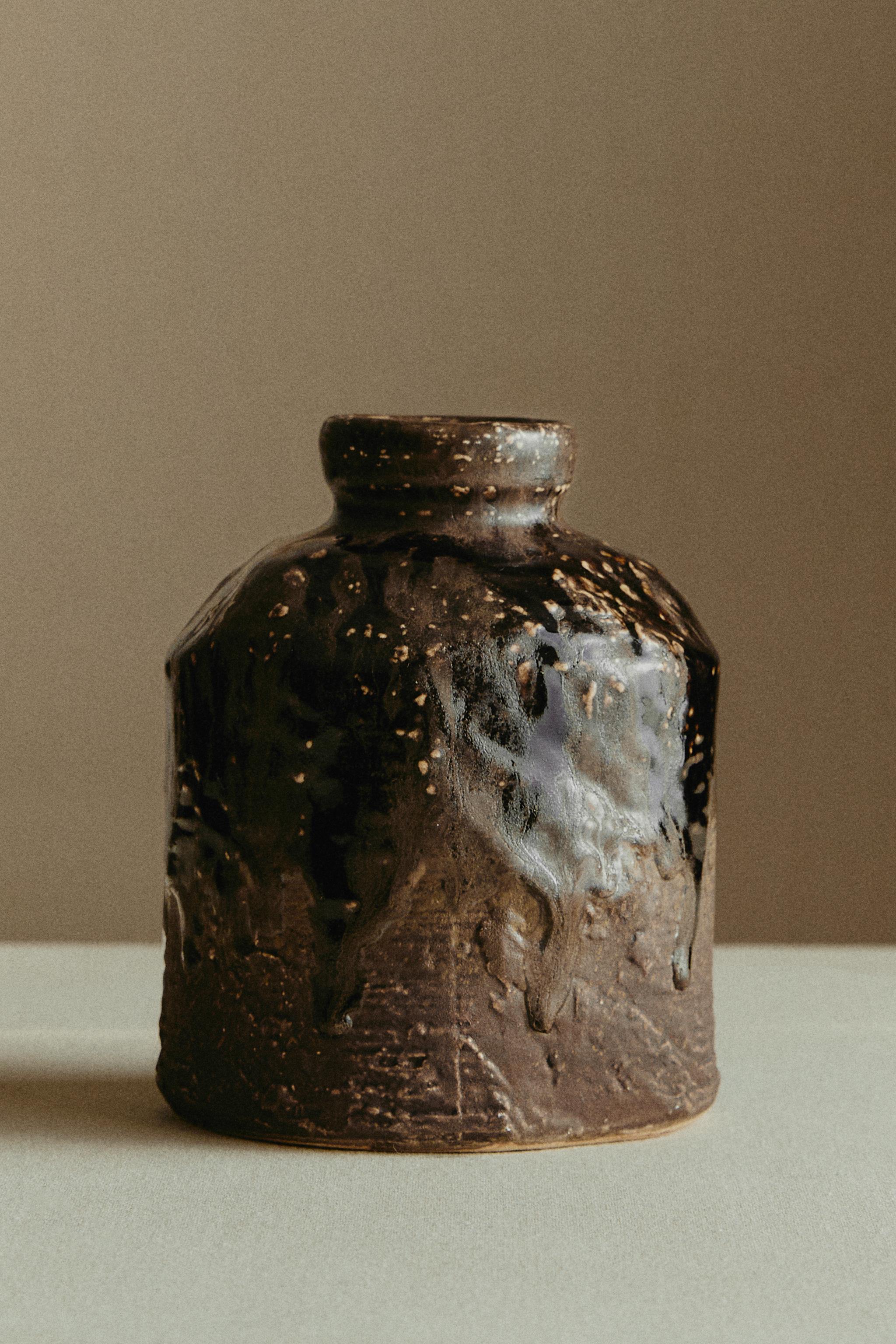 TEXTURED CERAMIC VASE